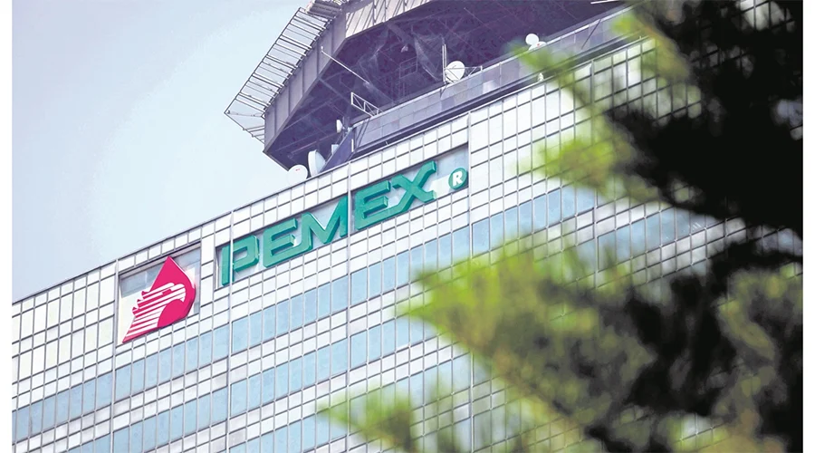 Pemex paga solo 6% de adeudos a empresas de la construcción: CMIC