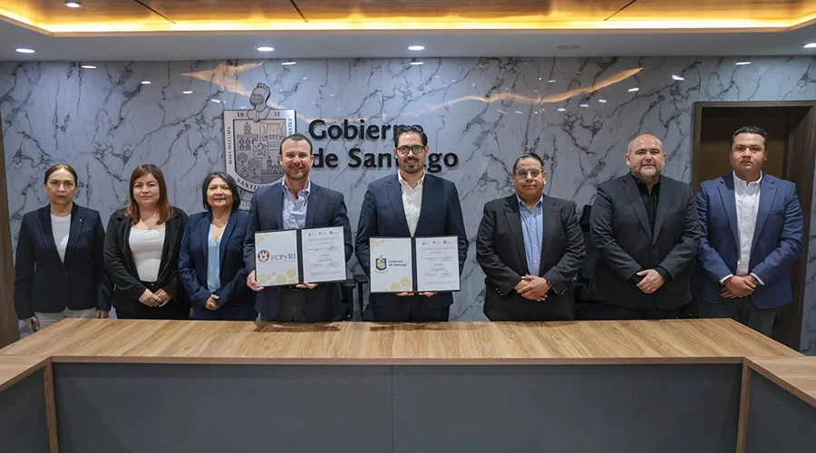 David de la Peña y UANL impulsa profesionalización de servidores públicos 1 SANTIAGO 2bbb2