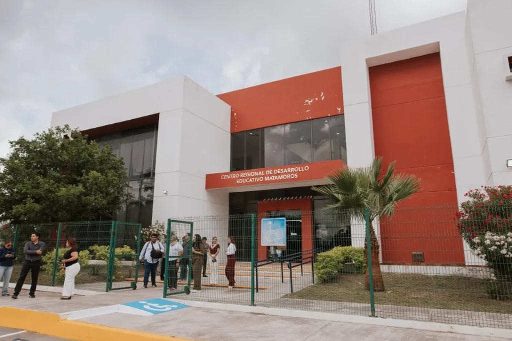 Beto Granados visita al CREDE Matamoros 1 WhatsApp Image 2026 06 04 at 3.38.18 PM