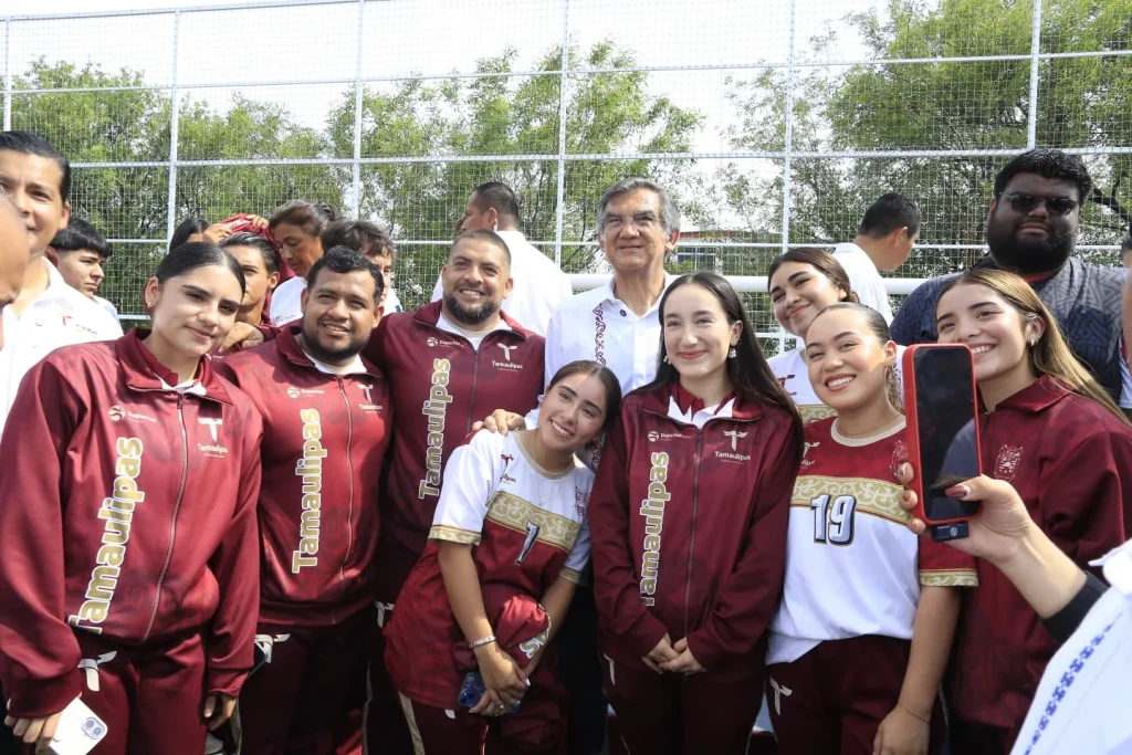 Reconoce Américo a atletas tamaulipecos ganadores en la Olimpiada Nacional 1 WhatsApp Image 2026 06 15 at 2.08.52 PM