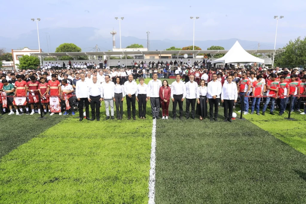 Reconoce Américo a atletas tamaulipecos ganadores en la Olimpiada Nacional 2 WhatsApp Image 2026 06 15 at 2.08.57 PM
