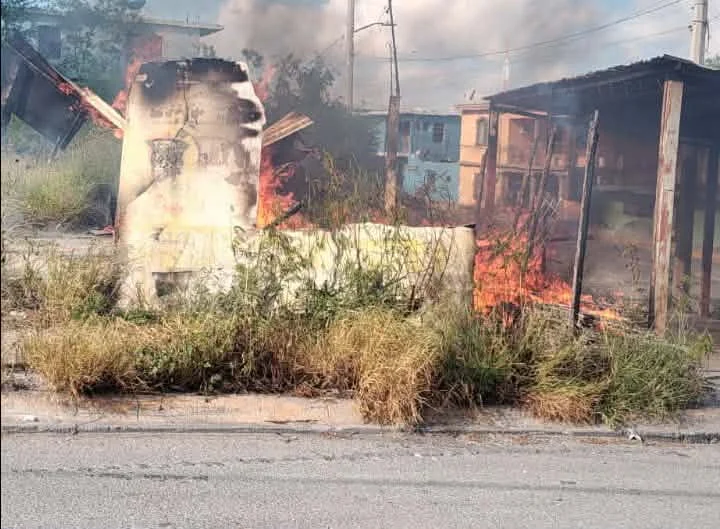Incendio consume lavadero de autos en Reynosa 2 735594918 1728727708266292 2925067452001911332 n