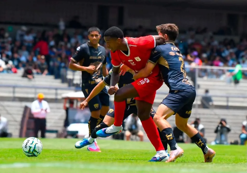 Pumas cae en C.U. ante América de Cali 1 742770710 1052665723824516 3745295107928419697 n