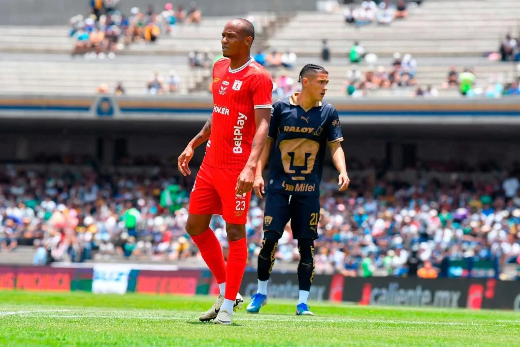Pumas cae en C.U. ante América de Cali 2 745556266 1054872550394882 8509421358288268081 n