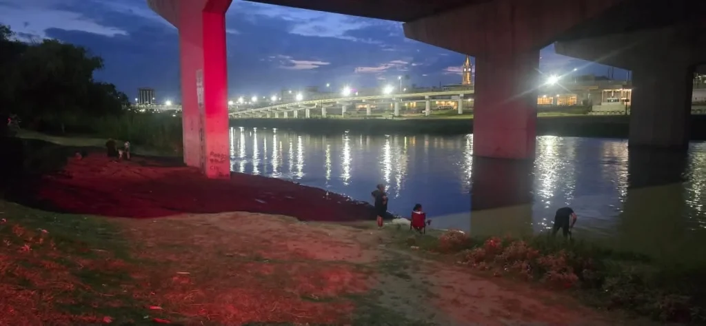 Refuerzan vigilancia en Nuevo Laredo ante crecida del Río Bravo 3 746439780 1769570737547753 906662706171288428 n