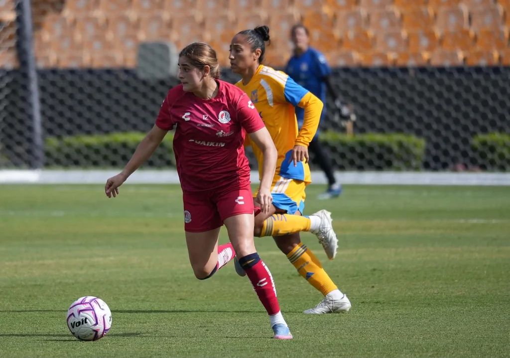 Arrasa Tigres Femenil con un Impactante triunfo de 4 goles en pretemporada 13 747586823 2003142693681888 1469573811272286266 n