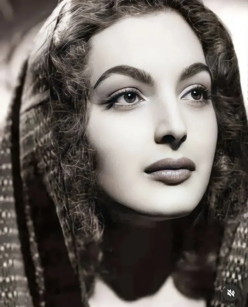 Elsa Aguirre: 10 rasgos del bello rostro de la diva del cine mexicano 1 748466076 1388570339787584 8936117167260567676 n.png