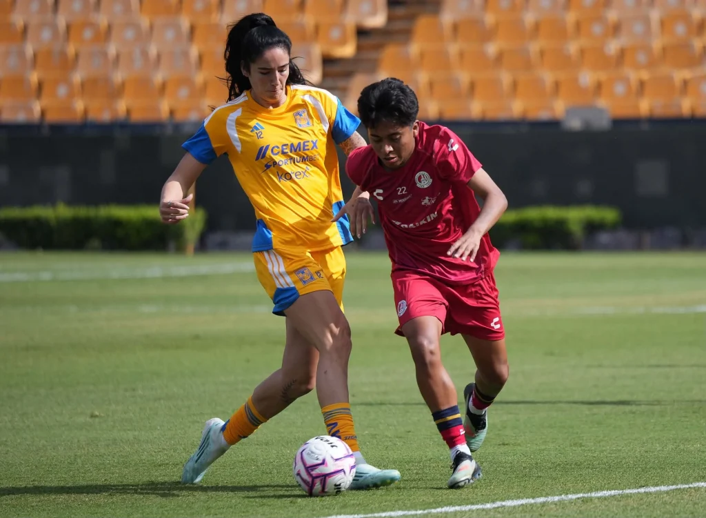 Arrasa Tigres Femenil con un Impactante triunfo de 4 goles en pretemporada 16 750311825 2221563402030099 3336111595669155442 n