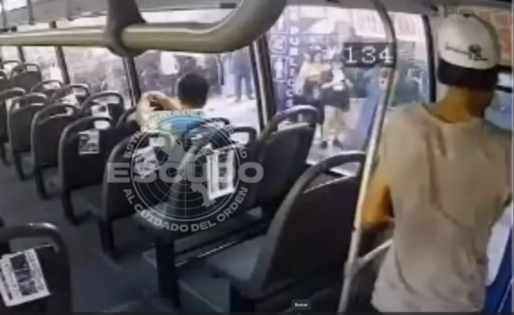 Capturan a hombre que asaltó a abuelita en Monterrey 4 753627568 1066308229514637 8263485790938162518 n