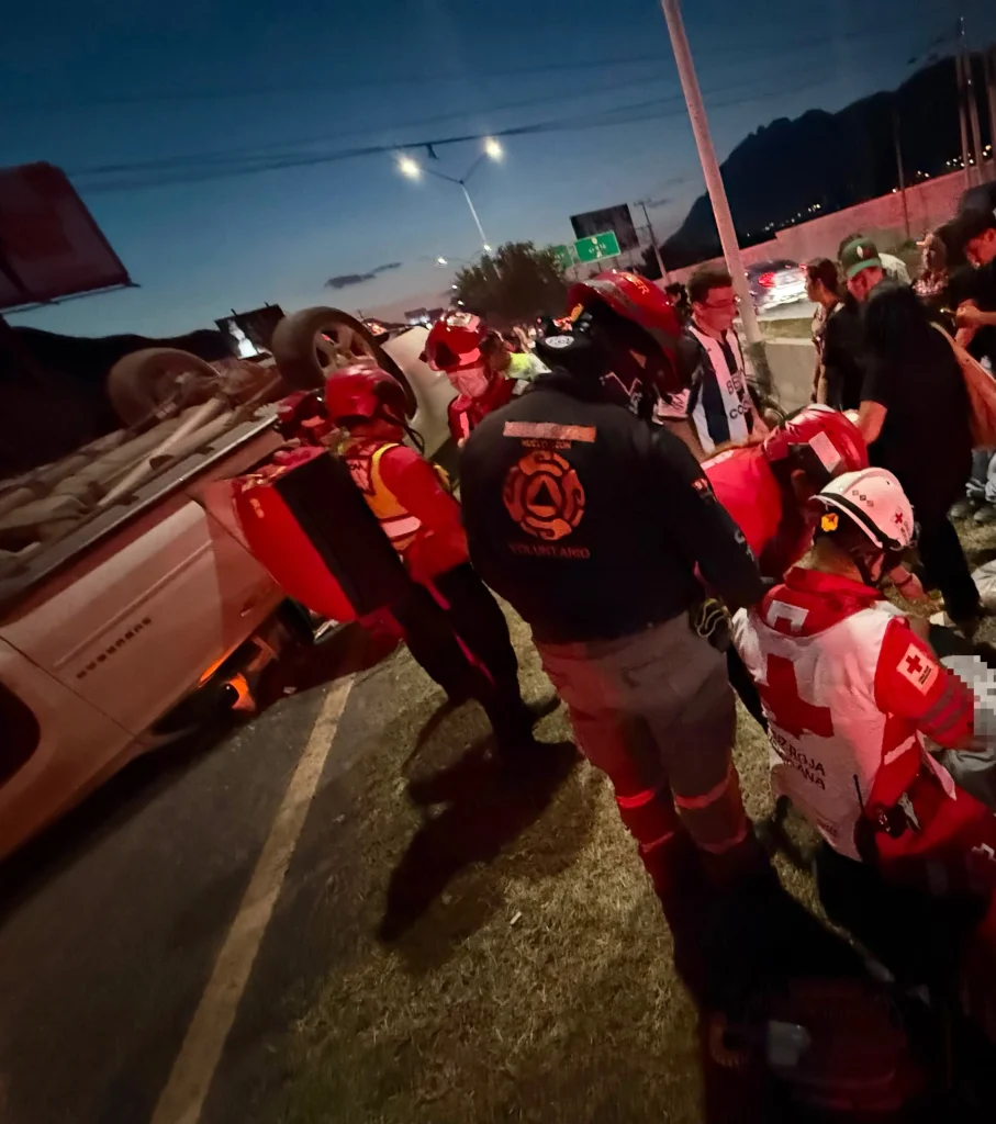 Accidente en Carretera Nacional deja 6 lesionados 3 756132767 1410788247622339 101026044425521749 n