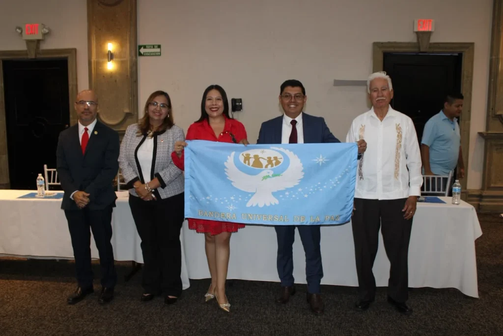 Llega por primera vez a Tamaulipas la Bandera de la Paz, la recibe el activista Marcelo Olán Mendoza 2 811cf4bd a0fe 48fe b24d cd056ddd5b43