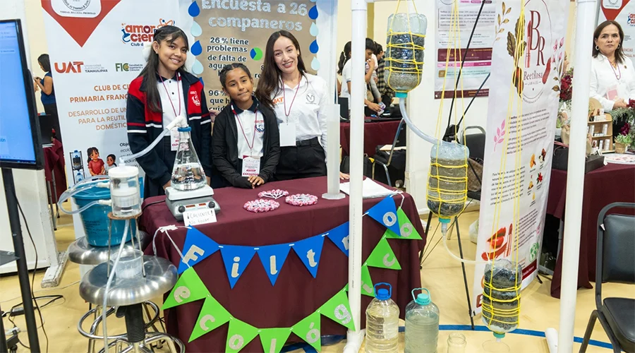 Con asesoría de la UAT alumnas crean filtro ecológico de agua 1 ALUMNAS UAT 2bb