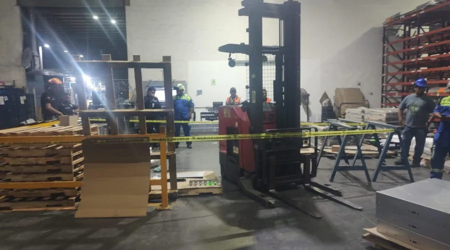 Accidente laboral al interior de una empresa en San Nicolás