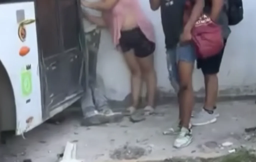 Choque en Monterrey deja lesionados y un prensado 5 Captura de pantalla 2026 07 28 a las 10.07.23 a.m