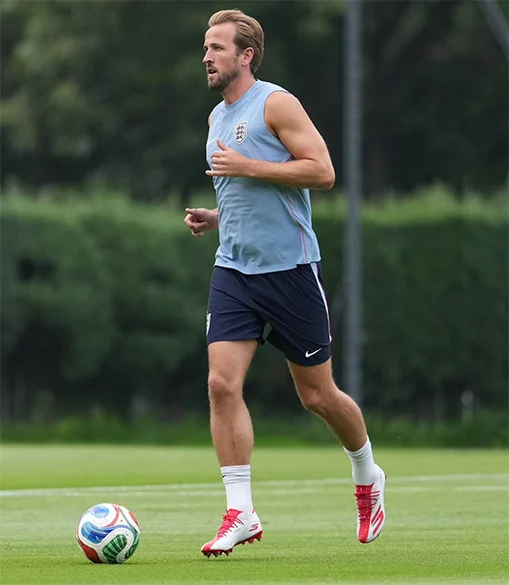 Entrena Inglaterra en instalaciones de Pumas previo a octavos 1 HARRY KANE 11a