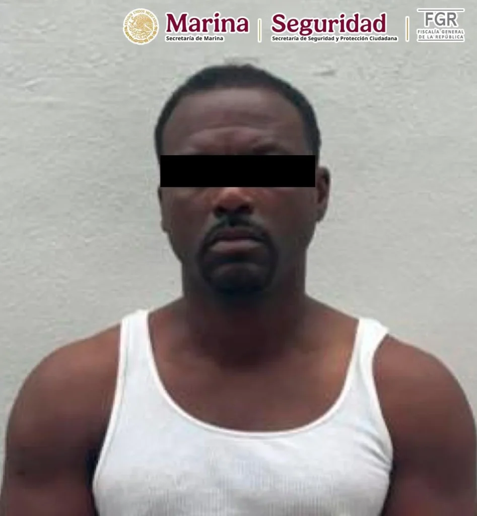 Detención en Mazatlán de estadounidense ligado a "Chapitos" 2 HNrTNlvW8AA7 dA
