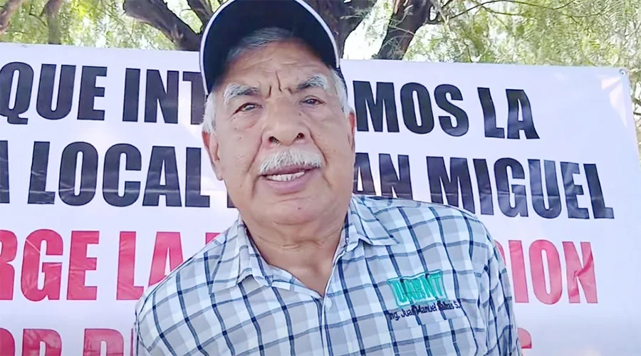 JUAN MANUELM SALINAS 1aaa