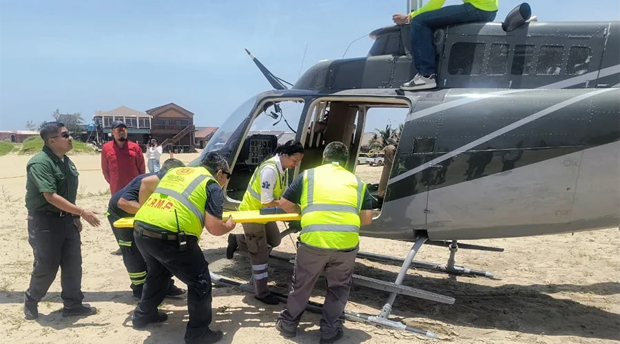MADERO HELICOPTERO 1aa