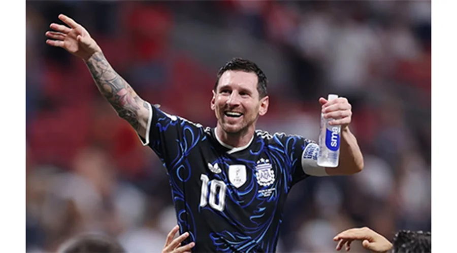 MESSI 44443