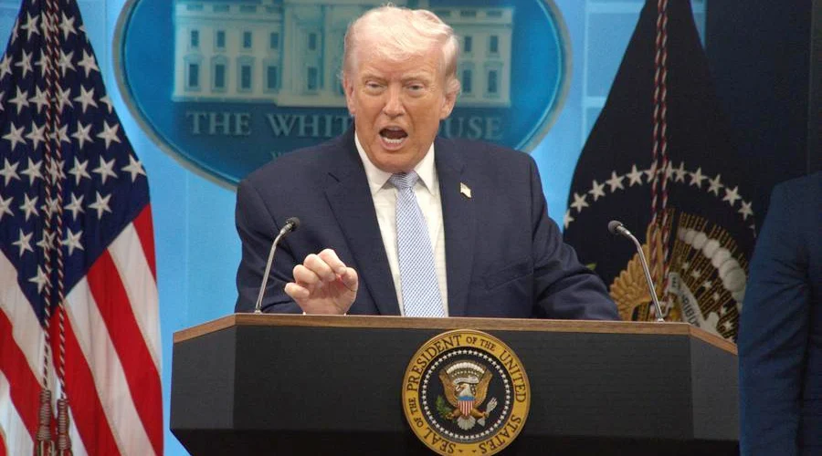 TRUMP 2344