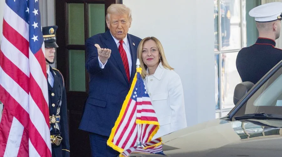 TRUMP 99as
