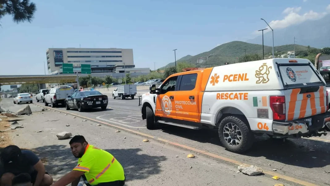 accidente-en-carretera-nacional-volcadura
