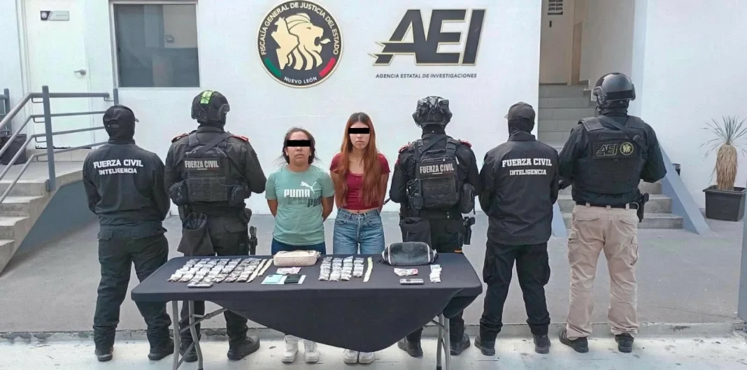 capturan-a-dos-mujeres-con-droga-en-juarez Operativo de seguridad donde capturan a dos mujeres y dos adolescentes en Juárez Nuevo León.