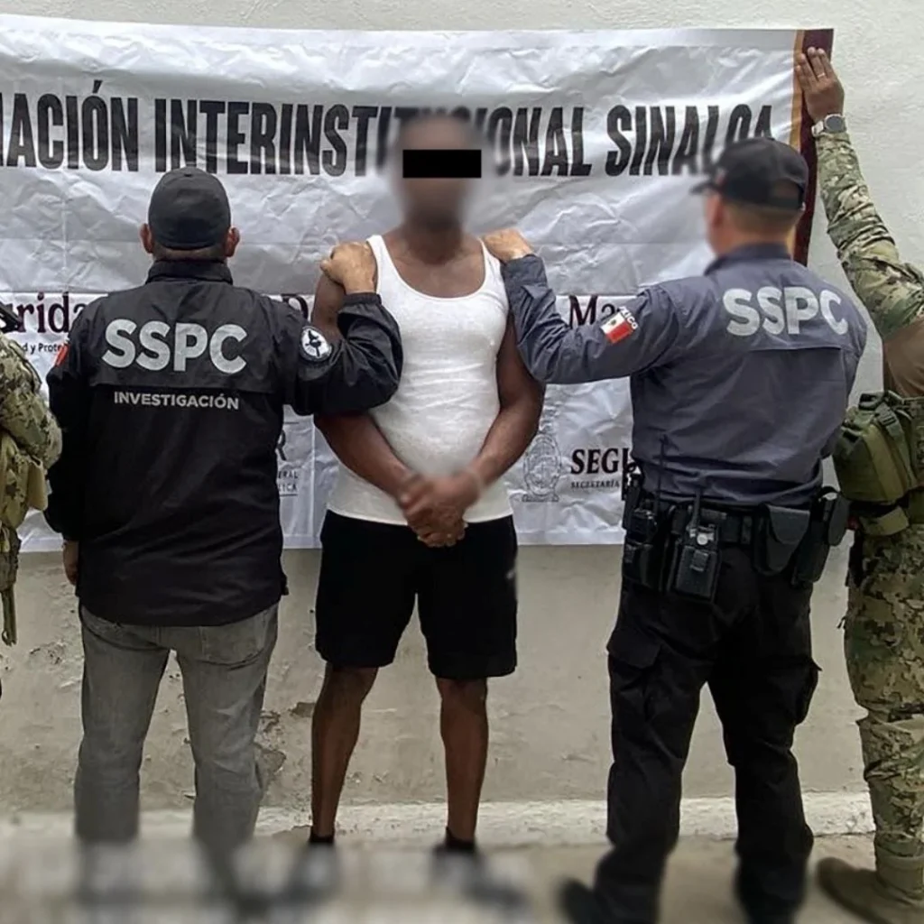 Detención en Mazatlán de estadounidense ligado a "Chapitos" 1 detencion janero van chapitos cartel sinaloa 1080x1080 1