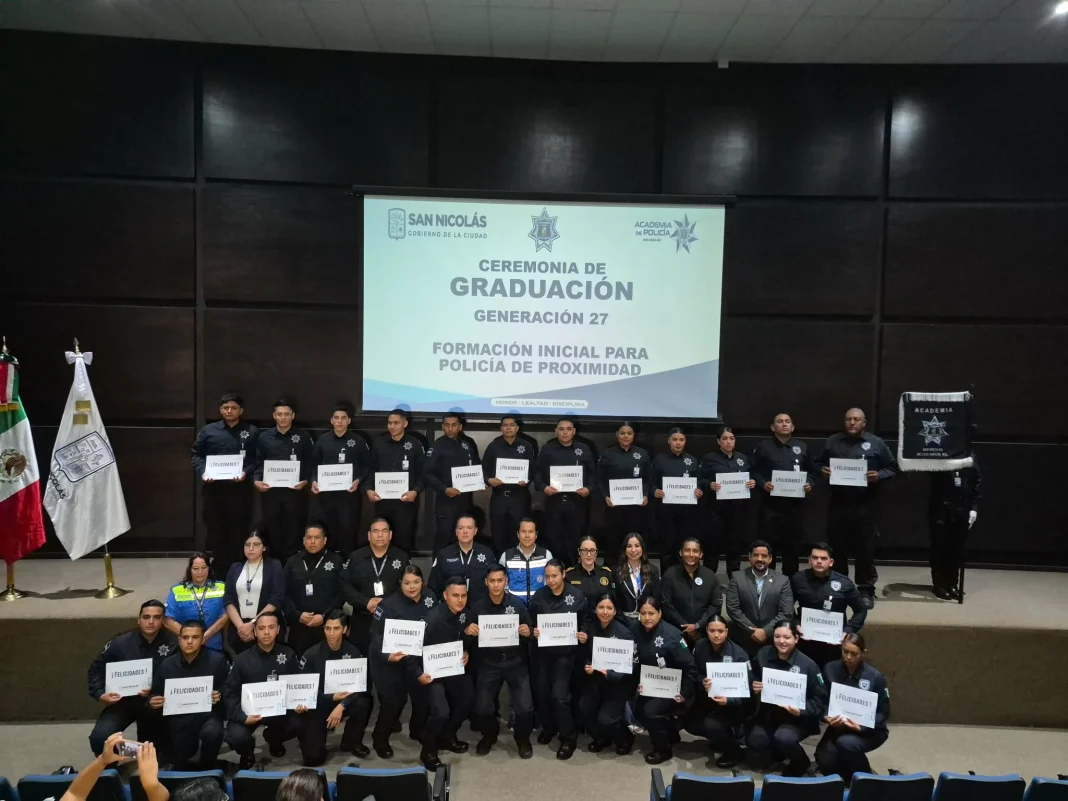 graduacion-de-la-policia-de-san-nicolas Graduación de nuevos elementos de la Policía de San Nicolás en el Museo Municipal.