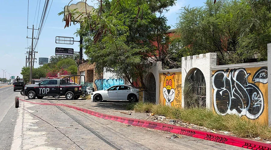 hallazgo-motel-nueva-castilla Elementos de seguridad e investigación acordonan el Motel Nueva Castilla tras el hallazgo de un cuerpo.