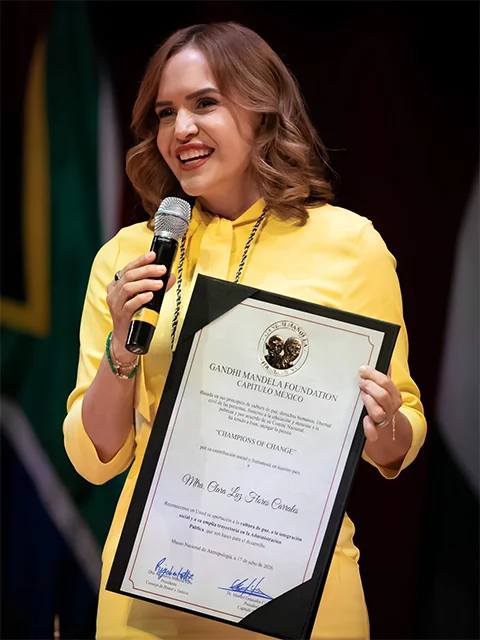 Reconocen a Clara Luz Flores como promotora de Paz y Justicia Social 1 presa 2bbb2
