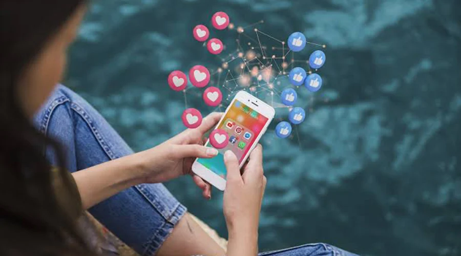 Inician debates sobre uso de redes sociales en infancias y adolescencias 1 redes sociales regulacion 01