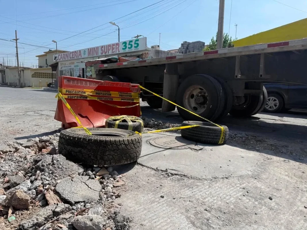 reporte-por-fuga-de-sulfuro-en-reynosa Alcantarilla afectada por la fuga de sulfuro en la colonia Unidad Obrera de Reynosa.