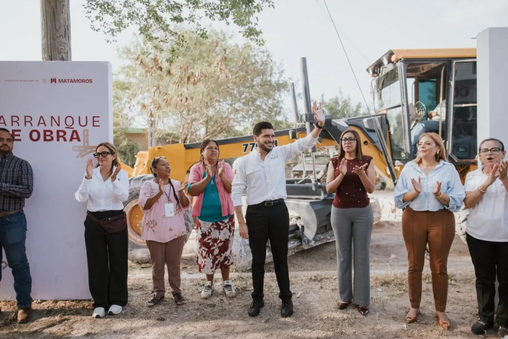 Beto Granados entrega apoyos del programa "Ruta Segura, Avanzando por la Educación" 6 4bec5053 6c48 436a a426 d1540615c942