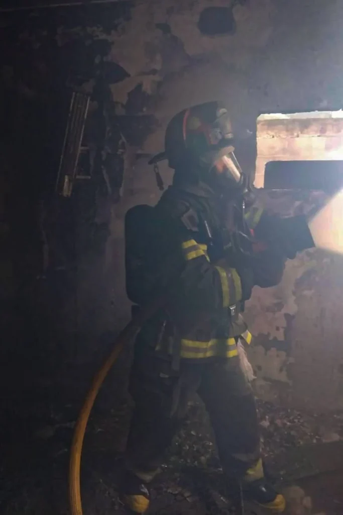 Incendio consume una habitación en Reynosa 1 759631928 1364447188525174 8491710783348429809 n