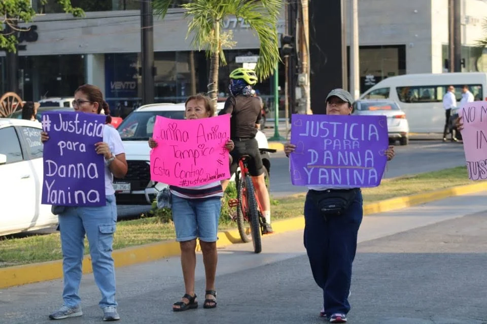 Mamá de Danna Yanina insiste en su inocencia y argumenta que la están confundiendo 1 761858383 1066396149247859 2663502165635844907 n