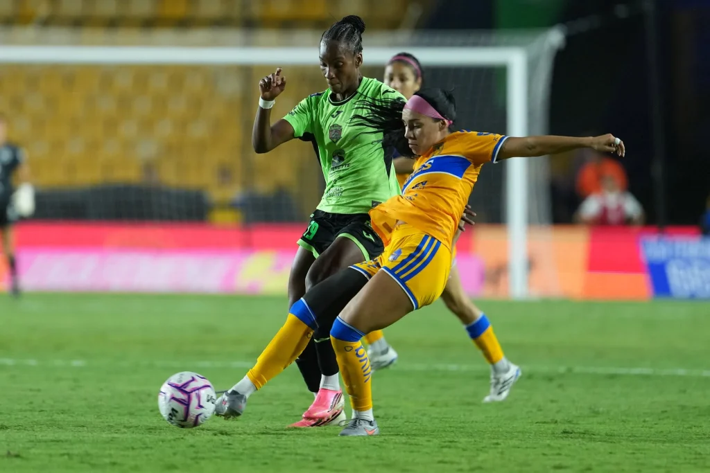Por la mínima, Tigres Femenil vence a Juárez 14 769702399 1494532515692830 4974080695981792822 n