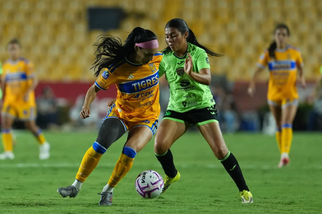 Por la mínima, Tigres Femenil vence a Juárez 12 773359602 1763081848477948 1863150194451636927 n