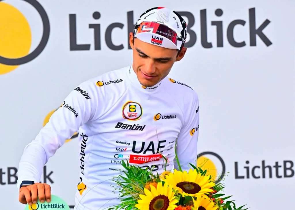 Isaac del Toro termina segundo en primera etapa de Alemania 2 775279419 1078996391217647 4299727367863365953 n