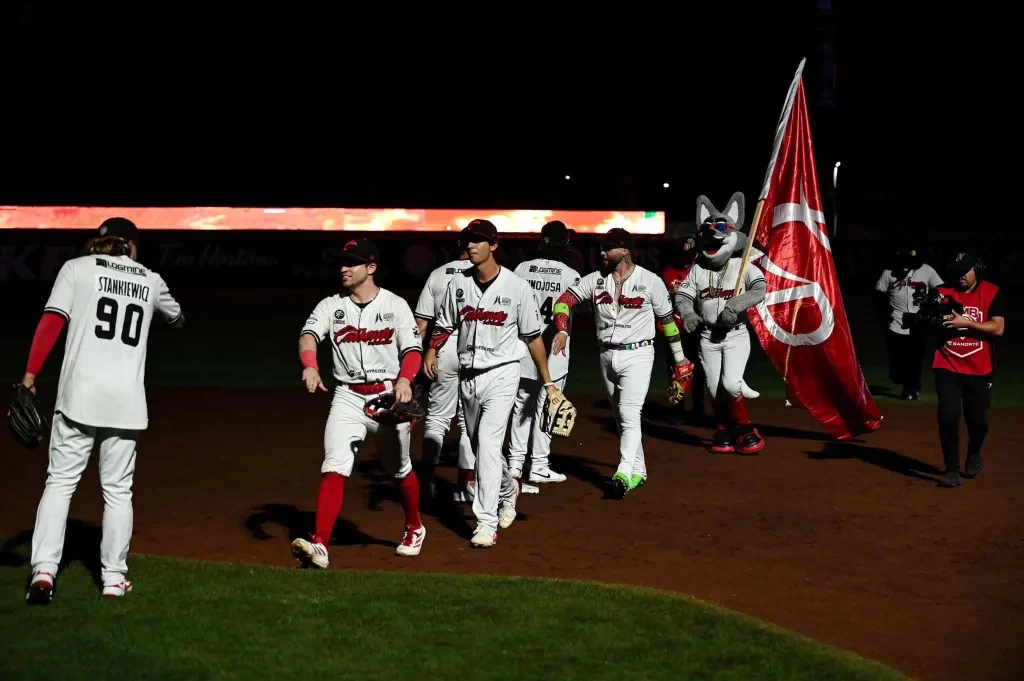 Durango vence a Sultanes y empata la Semifinal 1 780702095 2216759335833184 6372031212875911951 n