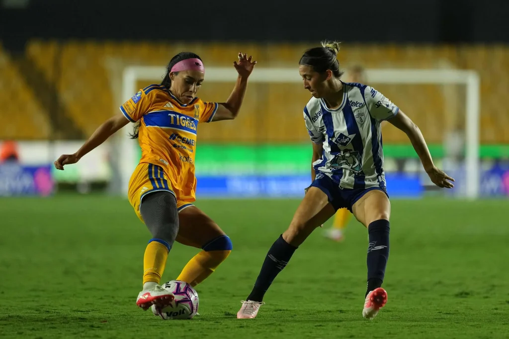Tigres Femenil vence 2-0 a Pachuca y mantiene invicto 11 781360519 906663255459255 13017713866327134 n
