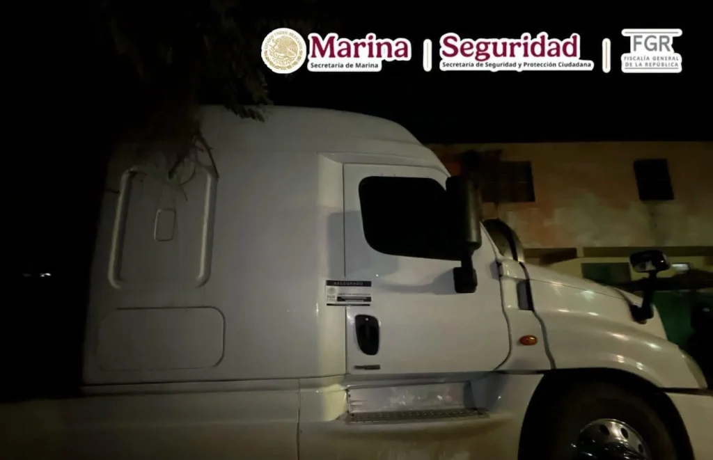 Aseguran 68 mil litros de diésel y 135 animales exóticos durante operativos en Tampico y Altamira 14 785145150 1752486519344224 6683889026632844639 n