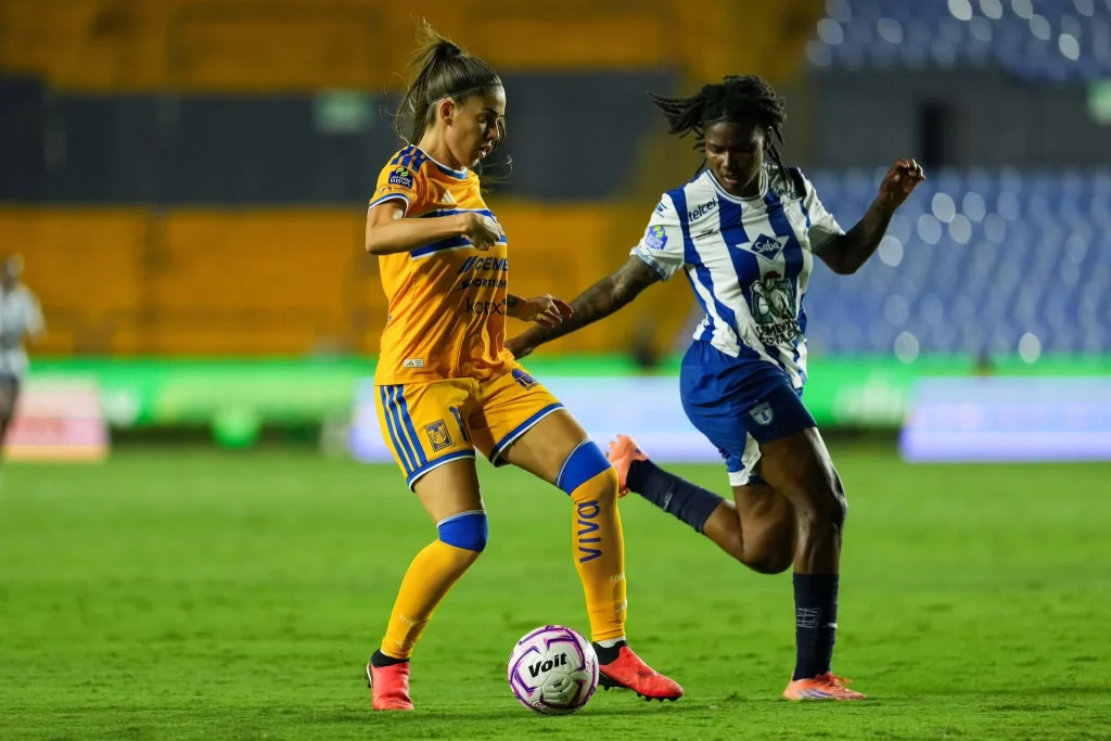 Tigres Femenil vence 2-0 a Pachuca y mantiene invicto 1 785200419 1430809279117462 9051199173735413441 n