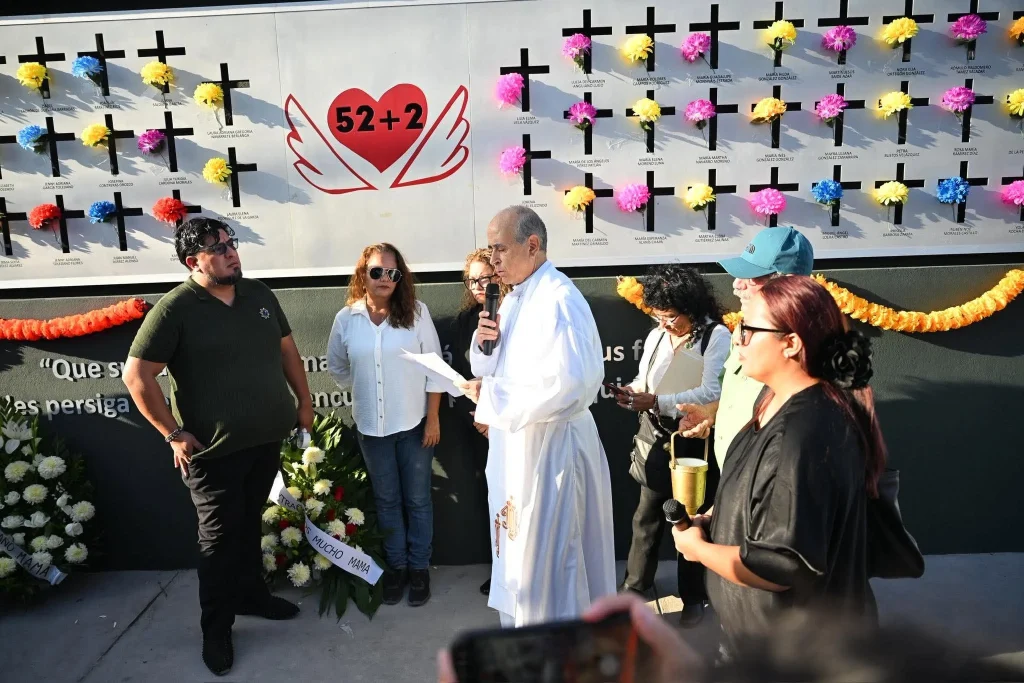 Se amparan familiares y Casino Royale contra intención de la CNDH 10 785598592 1066945742399254 2911488011776850142 n