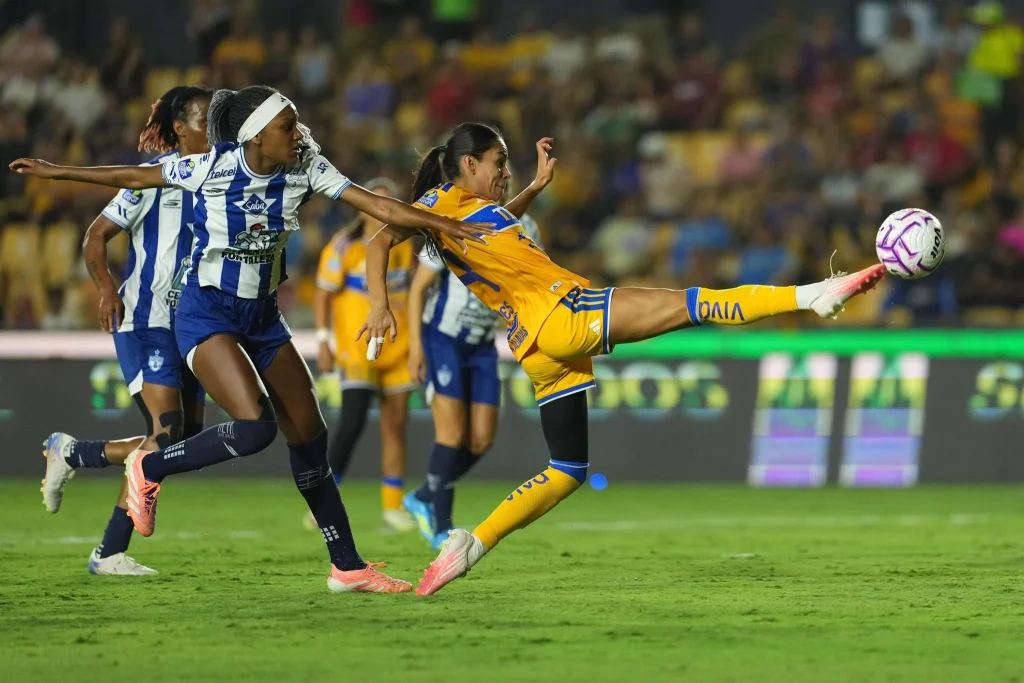 Tigres Femenil vence 2-0 a Pachuca y mantiene invicto 19 786287484 4359857171011066 1063859504039427846 n