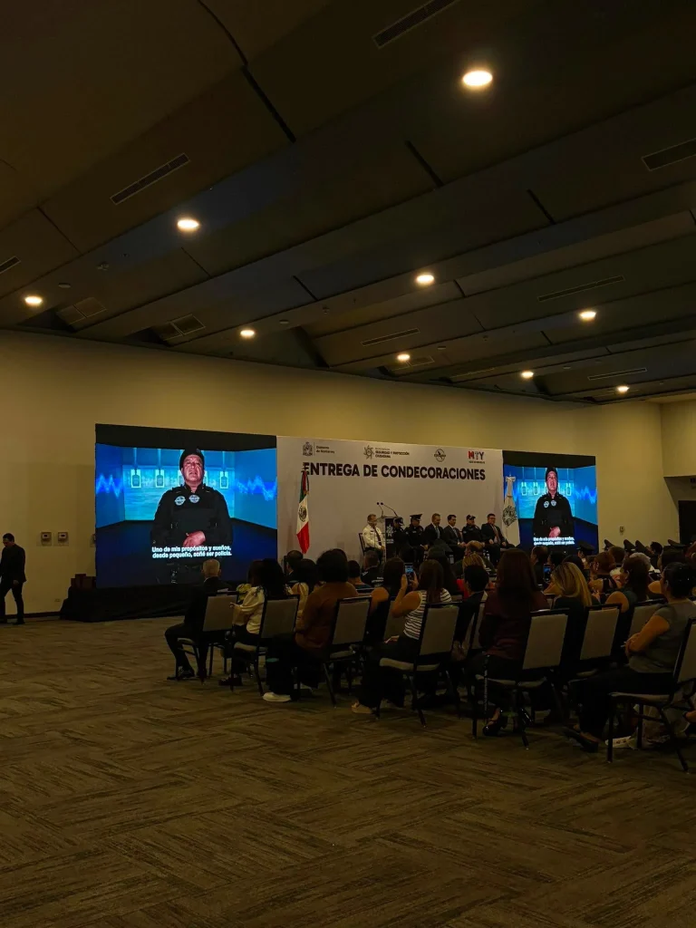 Reconocen a policías de Monterrey por su trayectoria y acciones destacadas 5 790112057 29284454914478592 7291591857468725558 n