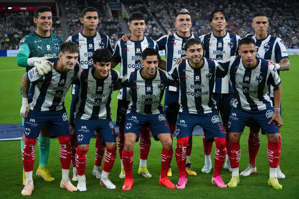 Vuelve a tropezar Rayados; cae frente a San Luis 3-1 10 790225479 2250692988806057 5354536633830080042 n