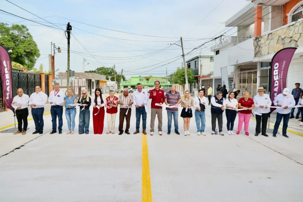 Gobierno de Madero entrega dos nuevas vialidades pavimentadas a base de concreto hidráulico en las colonias Primero de Mayo y Ricardo Flores Magón 2 970666e2 00d0 48b7 94af 29f0835748a4