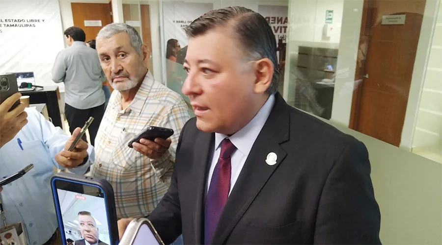Apagones vulneran hospitales 1 CLAUDIO DE LEIJA 23