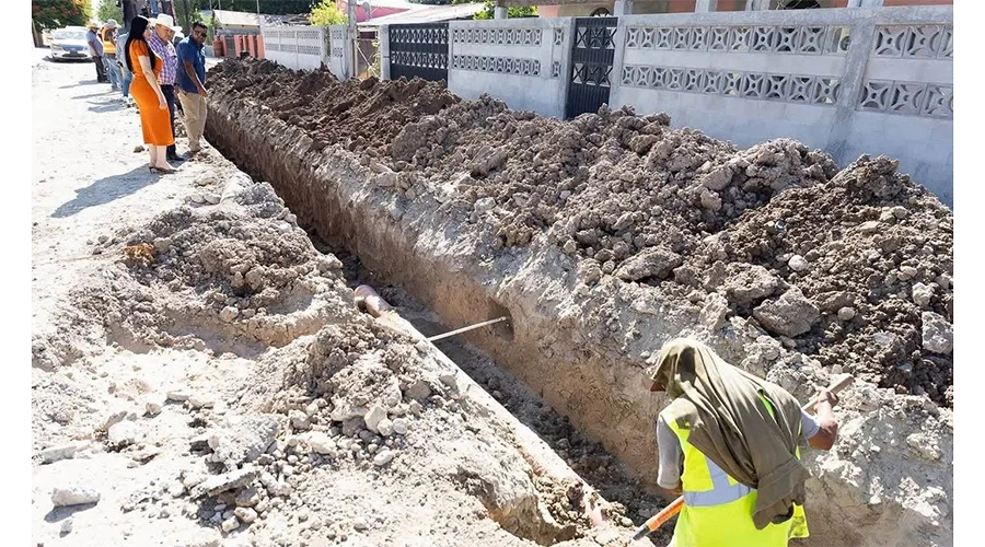 Pavimentan y reponen red de drenaje en Díaz Ordaz 1 DRENAJE 2 DIAZ ORDAZ bb2